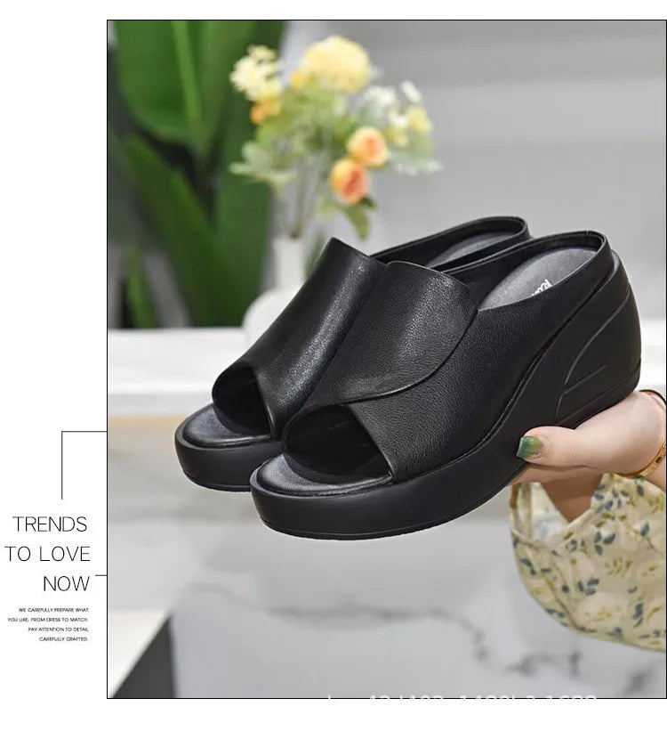 Nieuwe dames sandalen – zwarte sleehak met open teen